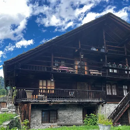 Walser Haus- Bluchalet *